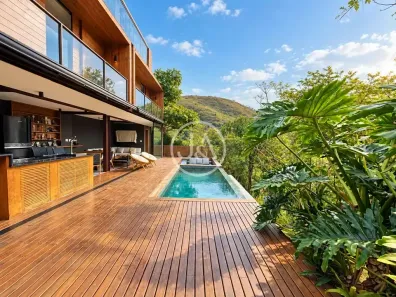 Casa com 4 Quartos à venda, 282m² no Itaipava, Petrópolis