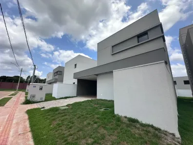Sobrado com 4 Quartos para alugar, 150m² no Jardins Berlim, Senador Canedo
