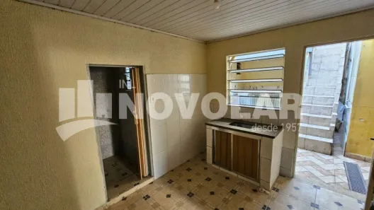 Casa com 1 Quarto para alugar, 35m² no Vila Sabrina, São Paulo