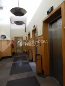 Sala Comercial à venda, 42m² no Centro Histórico, Porto Alegre