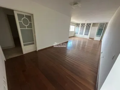 Apartamento com 3 Quartos para alugar, 299m² no Nossa Senhora da Abadia, Uberaba