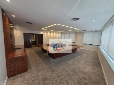 Sala Comercial para alugar, 367m² no Vila Olímpia, São Paulo
