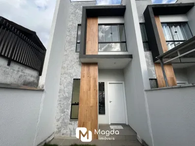 Sobrado com 2 Quartos à venda, 76m² no Água Verde, Blumenau
