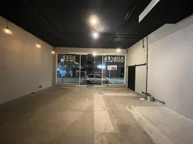 Ponto Comercial para alugar, 198m² no Planalto Paulista, São Paulo
