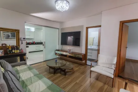 Casa com 5 Quartos à venda, 290m² no Colégio Batista, Belo Horizonte