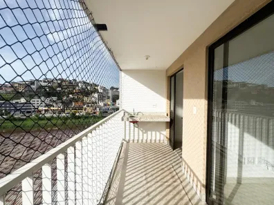 Apartamento com 2 Quartos à venda, 51m² no Mariano Procópio, Juiz de Fora