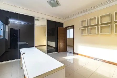Casa com 5 Quartos à venda, 274m² no Cremação, Belém