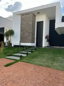 Casa de Condomínio com 3 Quartos à venda, 328m² no Granja Marileusa, Uberlândia