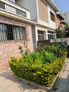 Casa com 3 Quartos à venda, 330m² no Mirandópolis, São Paulo