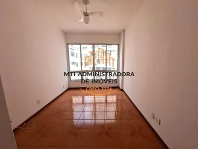Apartamento com 2 Quartos para alugar, 65m² no Catete, Rio de Janeiro