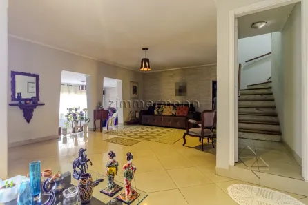 Sobrado com 3 Quartos à venda, 250m² no Jardim das Bandeiras, São Paulo