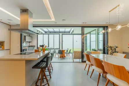 Casa de Condomínio com 4 Quartos à venda, 264m² no Tanguá, Almirante Tamandaré