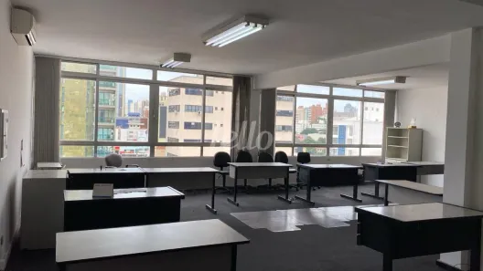 Sala Comercial para alugar, 88m² no Centro, Santo André