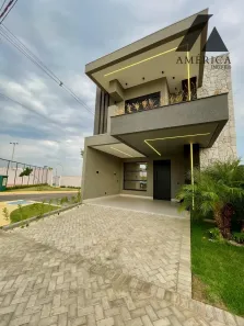 Casa de Condomínio com 4 Quartos à venda, 229m² no Ribeirão do Lipa, Cuiabá