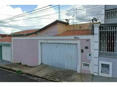 Casa com 3 Quartos à venda, 158m² no Conjunto Costa Telles I, Uberaba