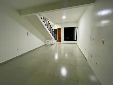Sobrado com 2 Quartos à venda, 72m² no Serraria, São José