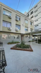 Apartamento com 2 Quartos à venda, 47m² no Menino Deus, Porto Alegre