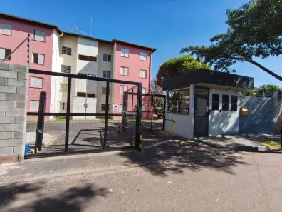 Apartamento com 2 Quartos para alugar, 46m² no Vila Cidade Industrial (Vila Xavier), Araraquara