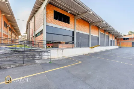 Galpão/Depósito/Armazém para alugar, 2600m² no Passo Manso, Blumenau