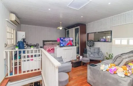 Imóvel Comercial à venda, 220m² no Partenon, Porto Alegre
