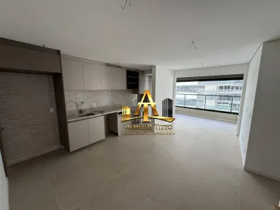Apartamento com 2 Quartos para alugar, 75m² no Alphaville Centro Industrial e Empresarial/Alphaville., Barueri