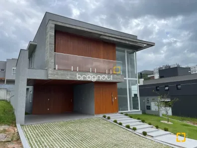 Casa de Condomínio com 4 Quartos à venda, 339m² no Pedra Branca, Palhoça