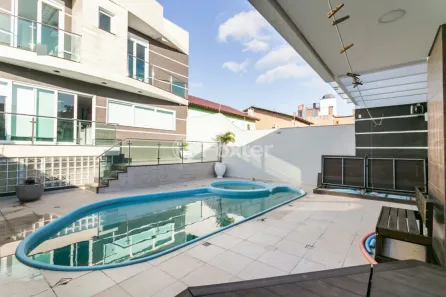 Casa com 3 Quartos à venda, 300m² no Jardim Leopoldina, Porto Alegre