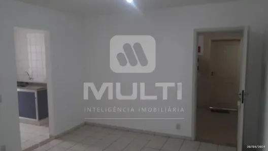Apartamento com 2 Quartos para alugar, 60m² no Presidente Roosevelt, Uberlândia