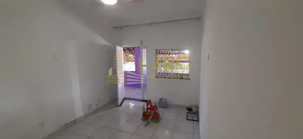 Casa com 3 Quartos à venda, 160m² no Ramos, Rio de Janeiro