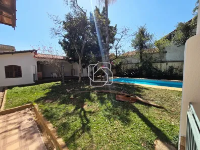 Casa com 3 Quartos para alugar, 231m² no Vila Suíça, Indaiatuba