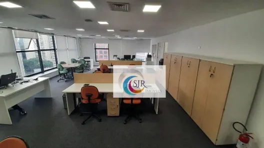 Sala Comercial para alugar, 162m² no Vila Olímpia, São Paulo