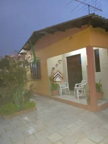 Casa com 4 Quartos à venda, 150m² no Sumaré, Alvorada