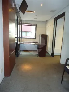 Sala Comercial para alugar, 32m² no Sumarezinho, São Paulo