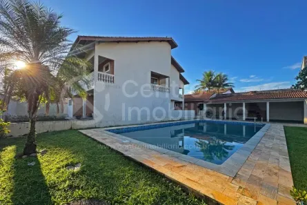 Casa com 4 Quartos à venda, 423m² no Jardim Beira-Mar, Peruíbe