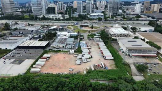 Lote/Terreno para alugar, 10000m² no Alphaville Empresarial, Barueri