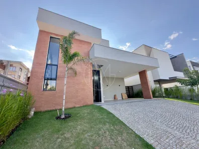 Casa de Condomínio com 3 Quartos à venda, 200m² no Swiss Park, Campinas