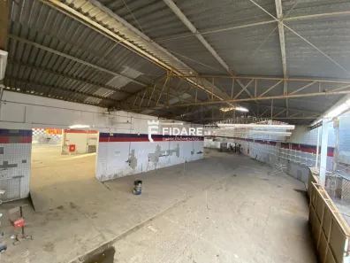 Galpão/Depósito/Armazém com 5 Quartos para alugar, 1600m² no Esplanada, Montes Claros