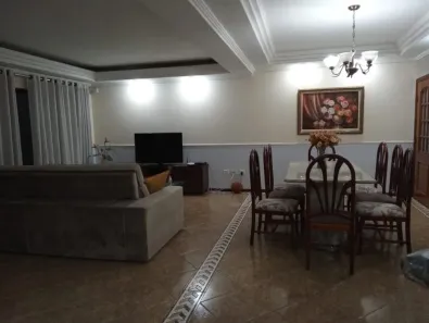 Casa com 3 Quartos à venda, 280m² no São Luiz, Americana