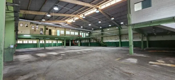 Galpão/Depósito/Armazém para alugar, 1732m² no Sertãozinho, Mauá