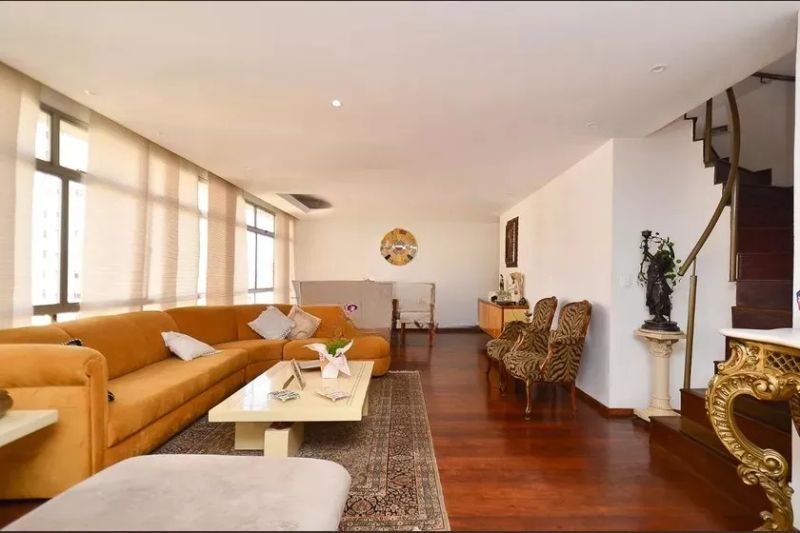 Apartamento com 4 quartos — Funcionários, Belo Horizonte