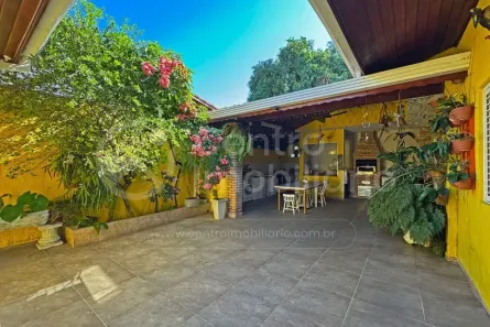 Casa com 3 Quartos à venda, 187m² no Centro, Peruíbe