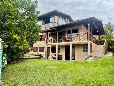Casa com 4 Quartos à venda, 260m² no , Imbituba