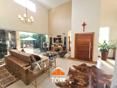 Casa com 3 Quartos à venda, 266m² no Vila Liberdade, Presidente Prudente