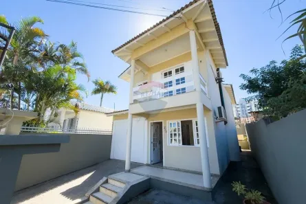 Casa com 3 Quartos à venda, 171m² no São Cristóvão, Criciúma
