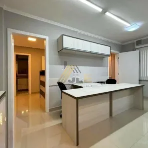 Sala Comercial à venda, 55m² no Bigorrilho, Curitiba