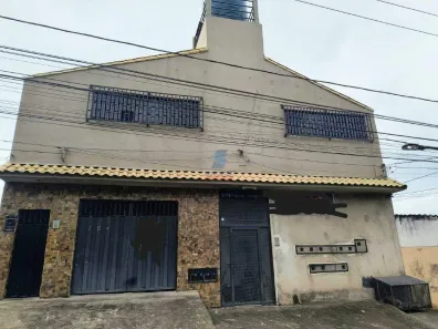 Casa com 4 Quartos para alugar, 150m² no Califórnia, Belo Horizonte