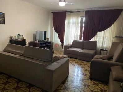 Sobrado com 3 Quartos para alugar, 227m² no Vila Carrão, São Paulo