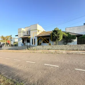 Casa com 5 Quartos à venda, 262m² no Vila Imbui, Cachoeirinha