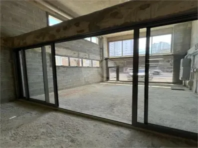 Prédio Comercial para venda ou aluguel, 390m² no Vila Romana, São Paulo