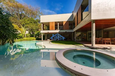 Casa de Condomínio com 3 Quartos à venda, 895m² no Tamboré, Barueri